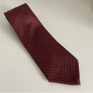 Brooks Brothers Makers 100% Silk Tie Red Squares